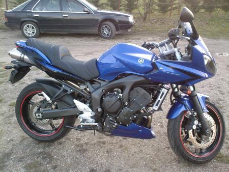 fazer 600 s2 